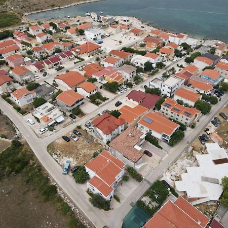 Apartamento Zrinec Vir Exterior foto