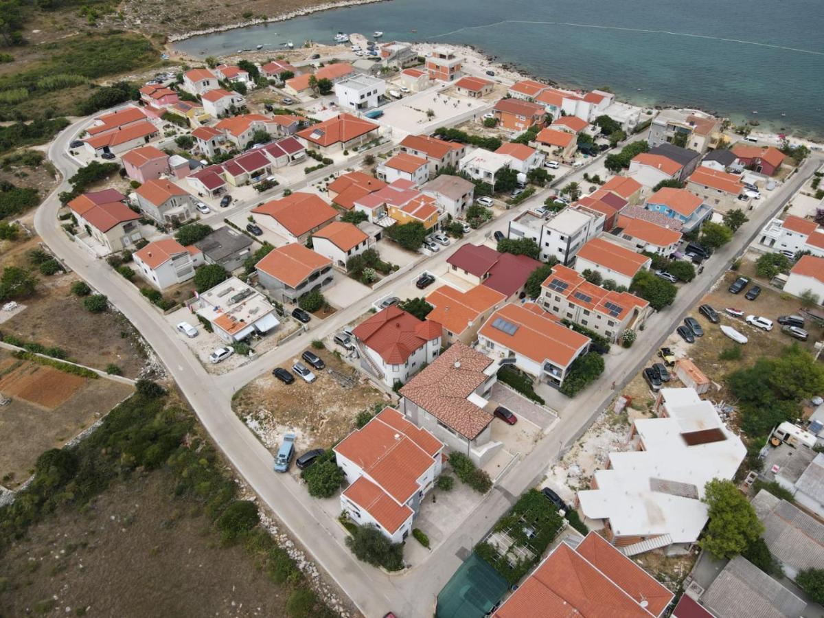 Apartamento Zrinec Vir Exterior foto