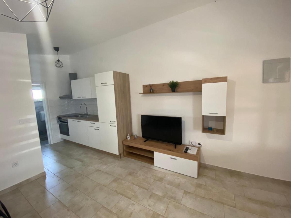 Apartamento Zrinec Vir Exterior foto