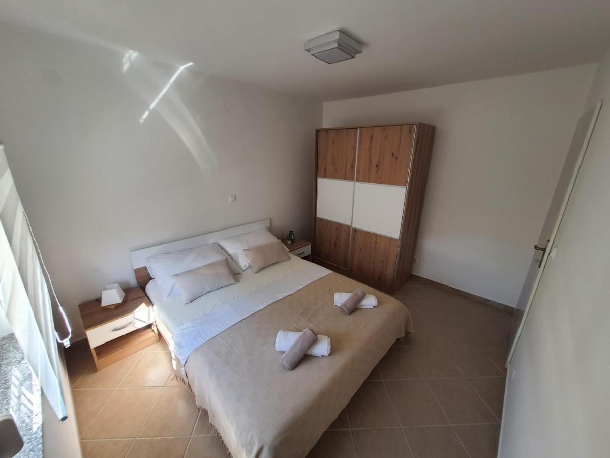 Apartamento Zrinec Vir Exterior foto